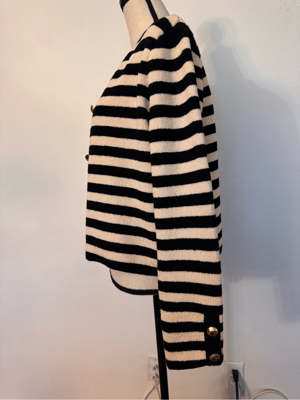 H&M Black and Cream Striped Button-Front Cardigan - Picture 3 of 6